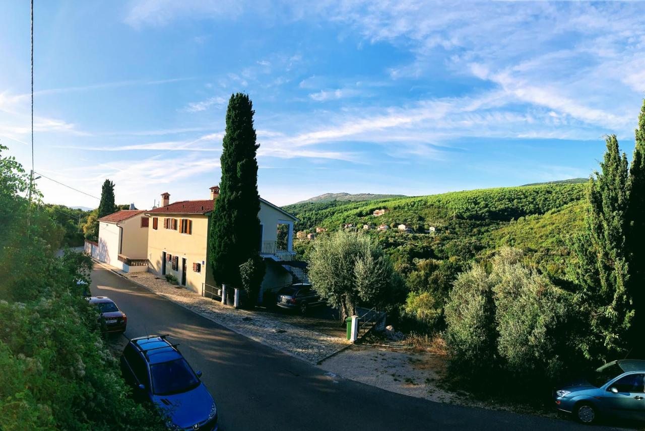 Apartments Ida Sveta Marina Drenje  エクステリア 写真