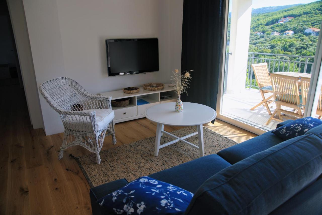 Apartments Ida Sveta Marina Drenje  エクステリア 写真