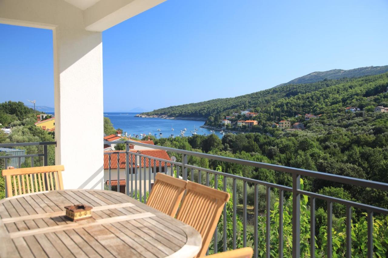 Apartments Ida Sveta Marina Drenje  エクステリア 写真